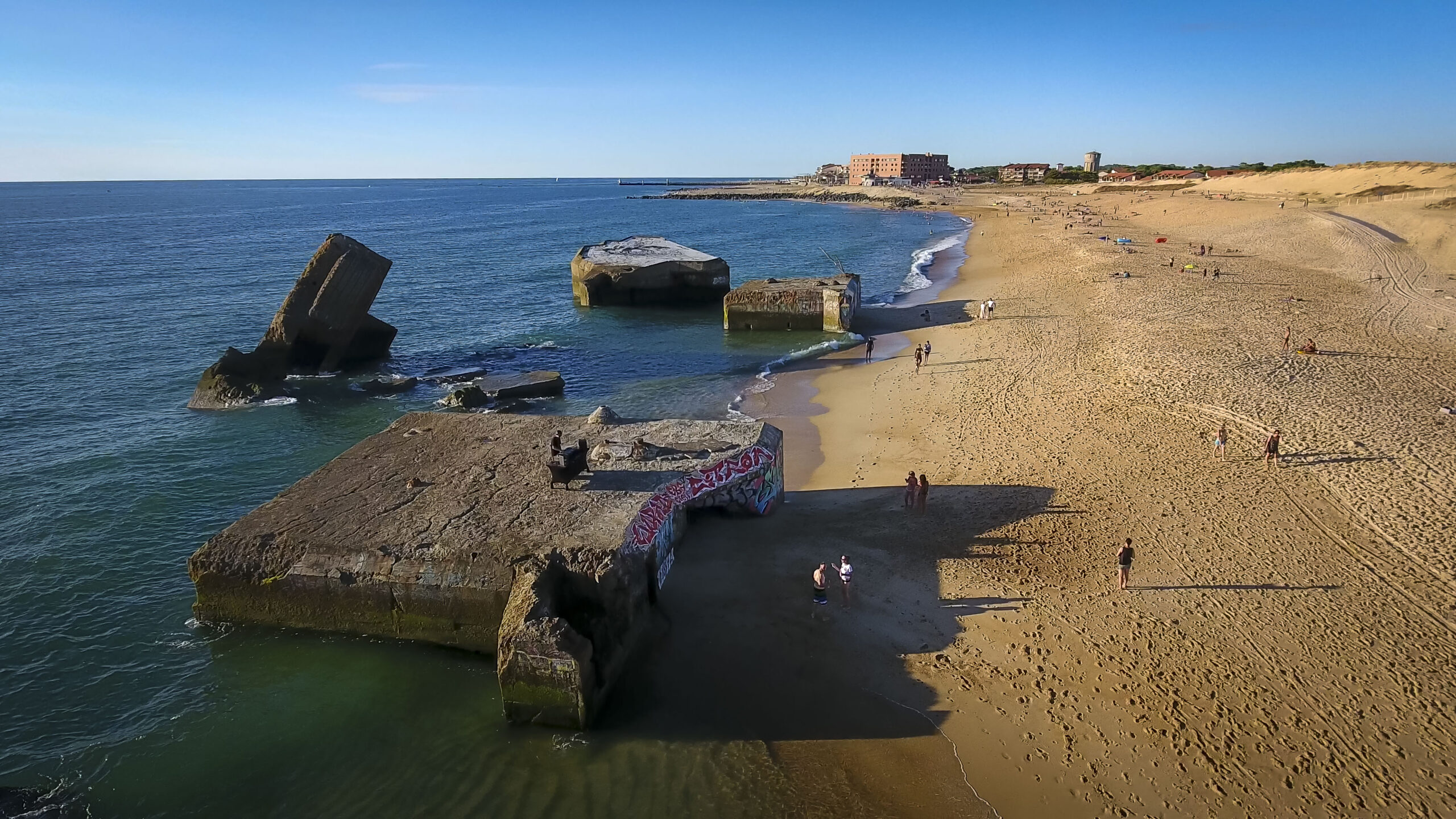 prise de vue drone FPV sur la côte Atlantique